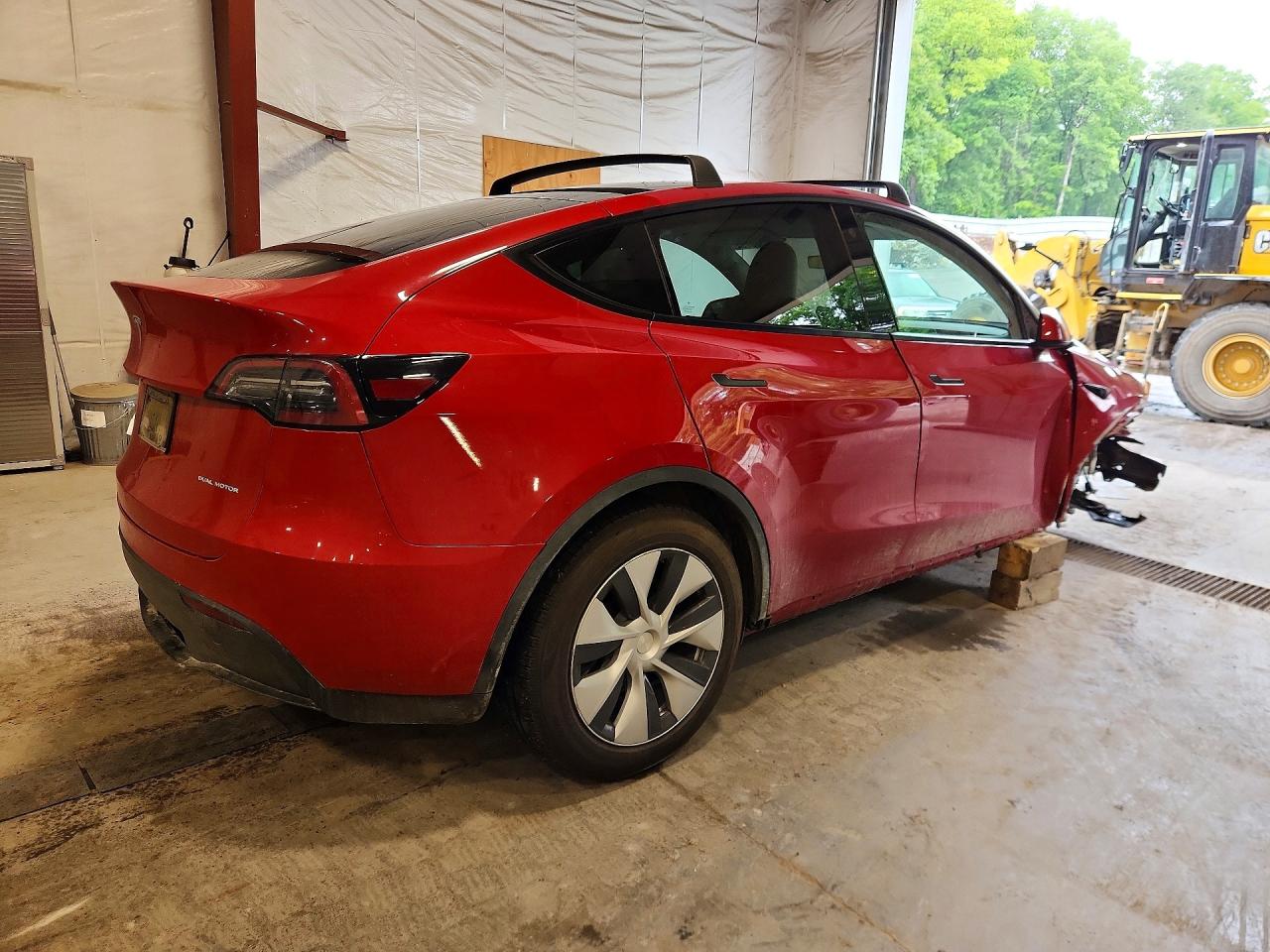 7SAYGAEE6PF788810 · 2023 TESLA MODEL Y · 3/12