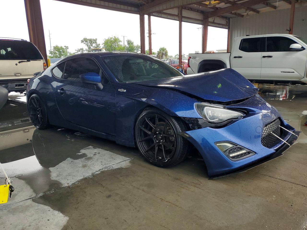 JF1ZNAA15E8701332 · 2014 SCION FR-S · 4/12
