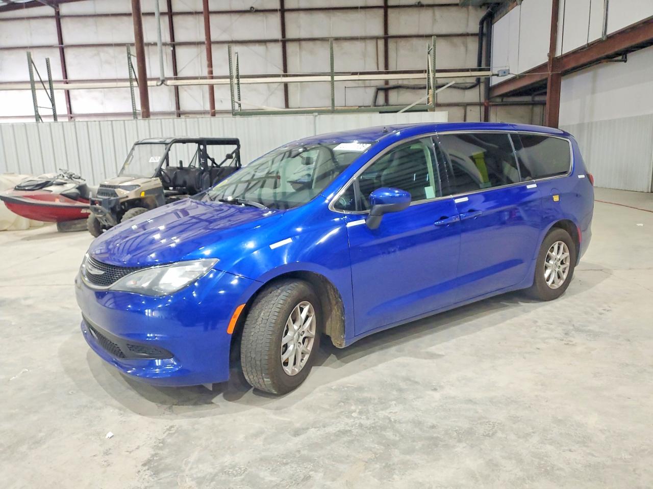 2C4RC1CG5MR557169 · 2021 CHRYSLER VOYAGER
