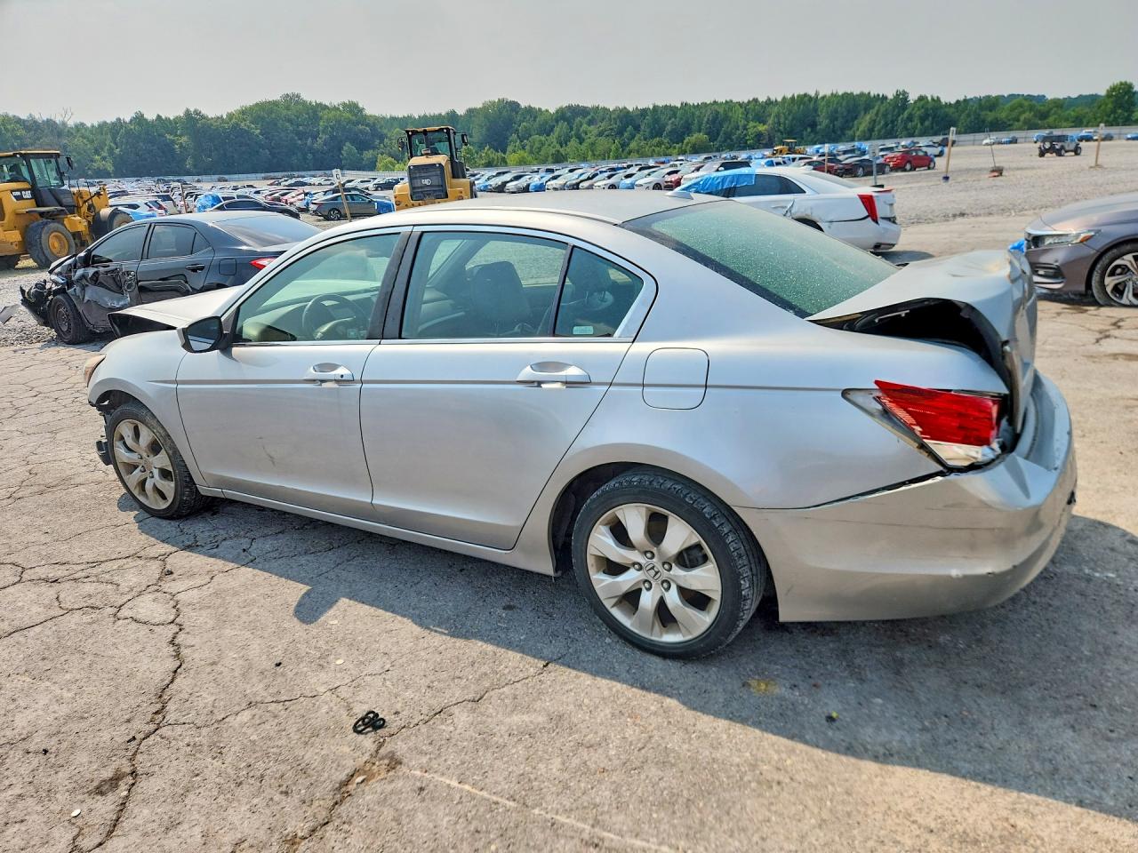 JHMCP26808C030075 · 2008 HONDA ACCORD · 2/12
