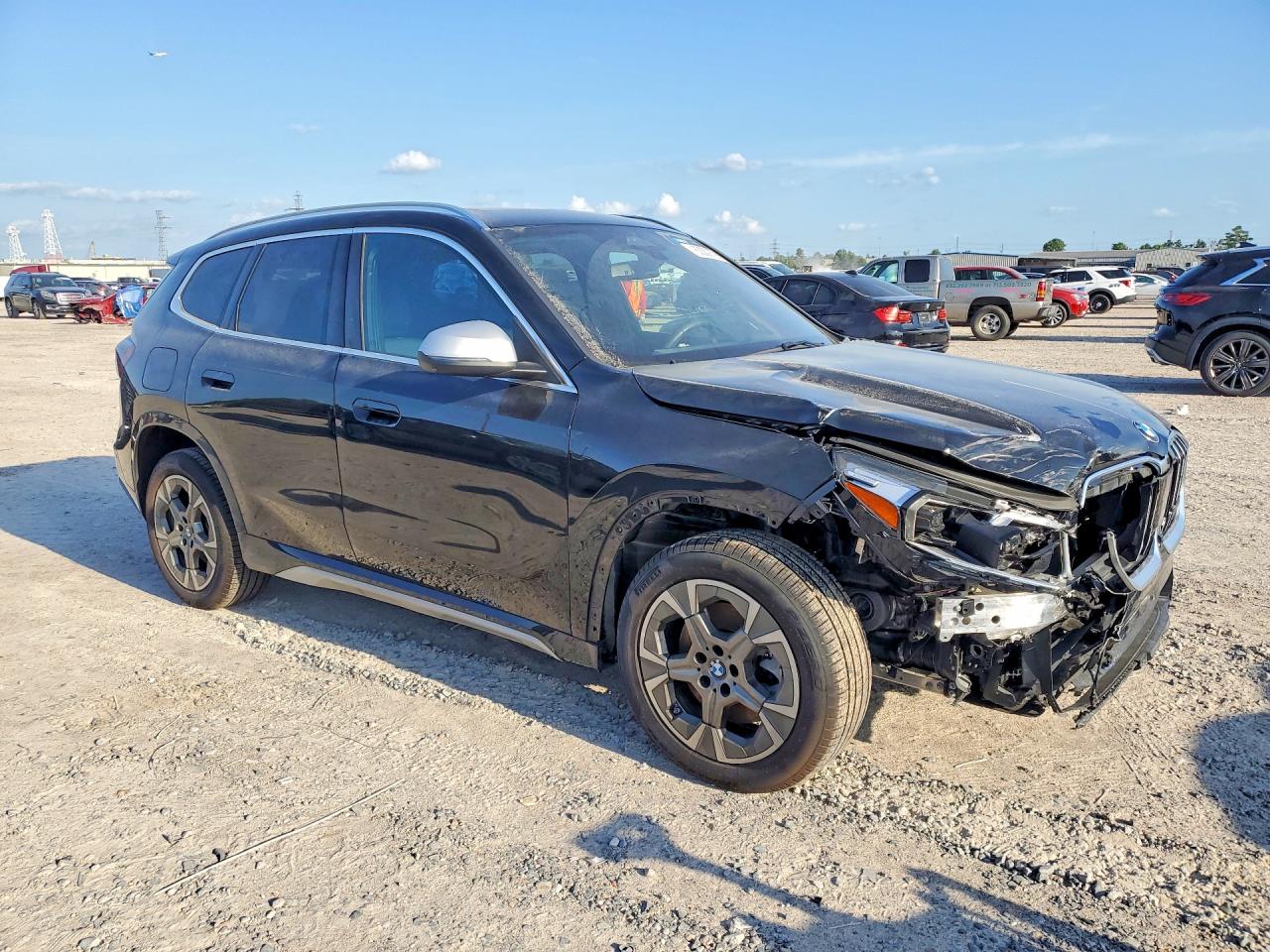 WBX73EF08R5Y33204 · 2024 BMW X1 · 4/13