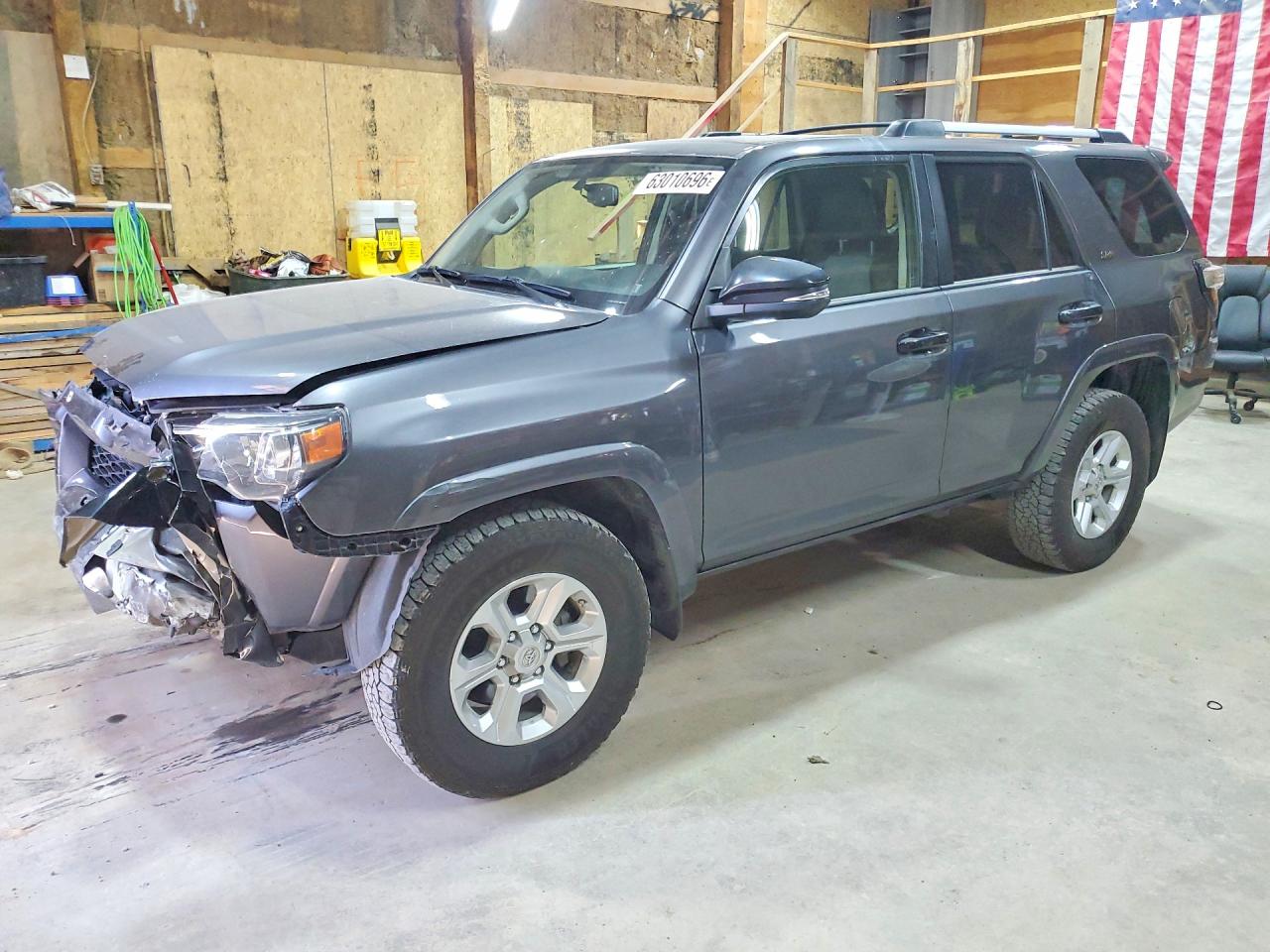 JTEBU5JR6K5674775 · 2019 TOYOTA 4RUNNER