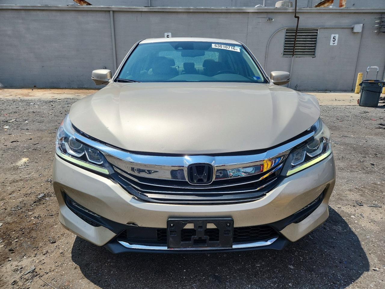 1HGCR2F94HA004046 · 2017 HONDA ACCORD · 5/12