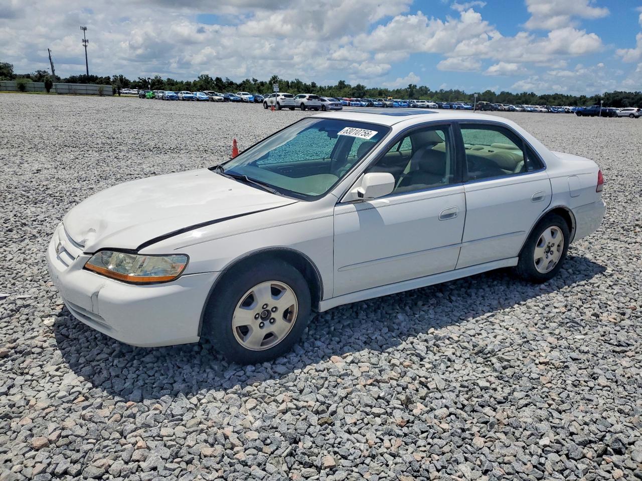 1HGCG16572A084172 · 2002 HONDA ACCORD