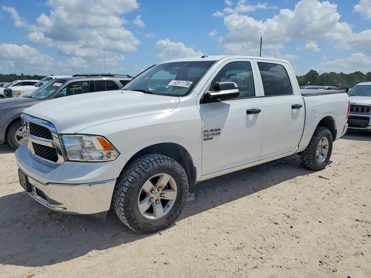 3C6RR7KG0LG220729 · 2020 RAM 1500 CLASSIC