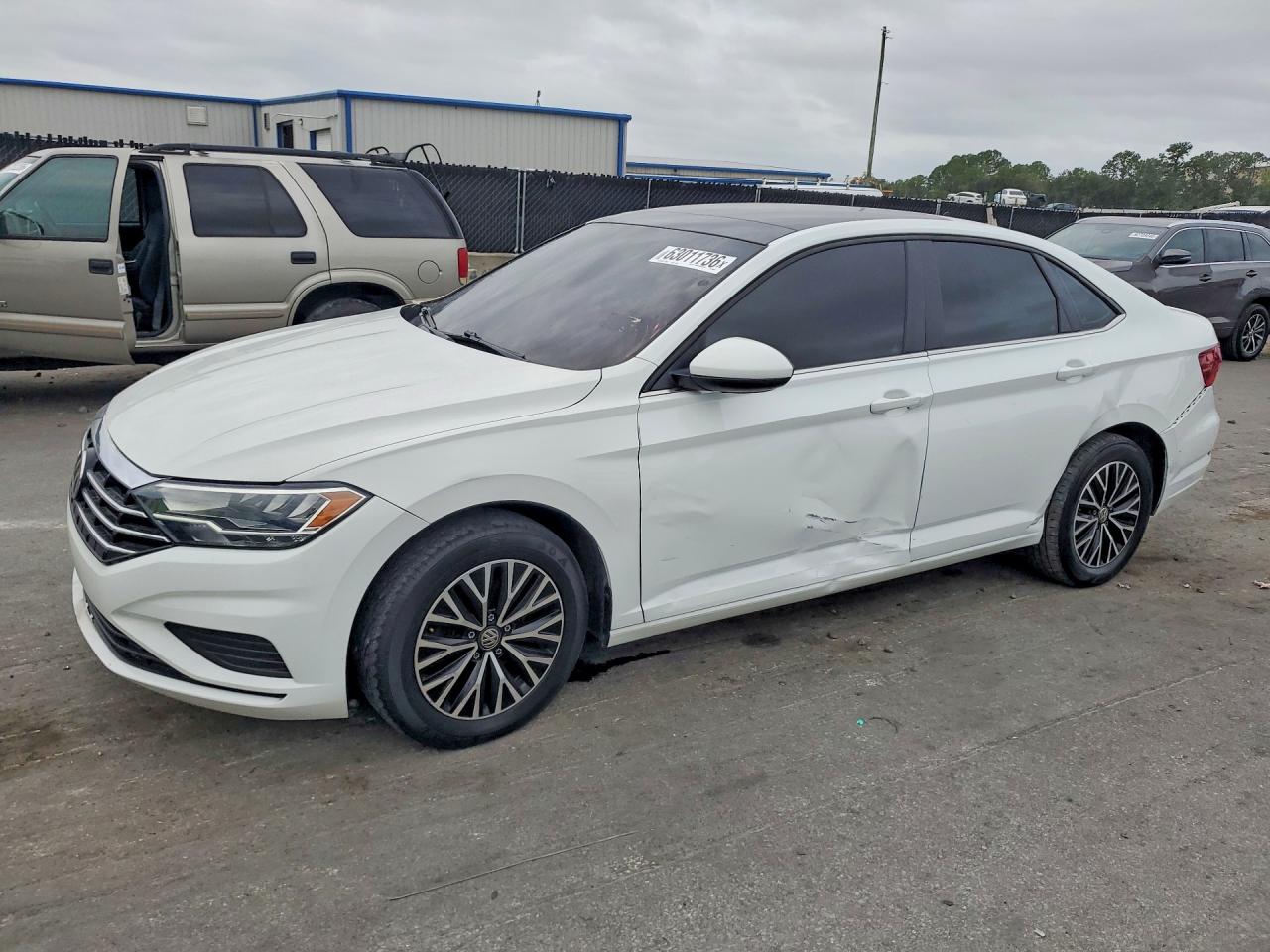 3VWC57BU7KM235807 · 2019 VOLKSWAGEN JETTA