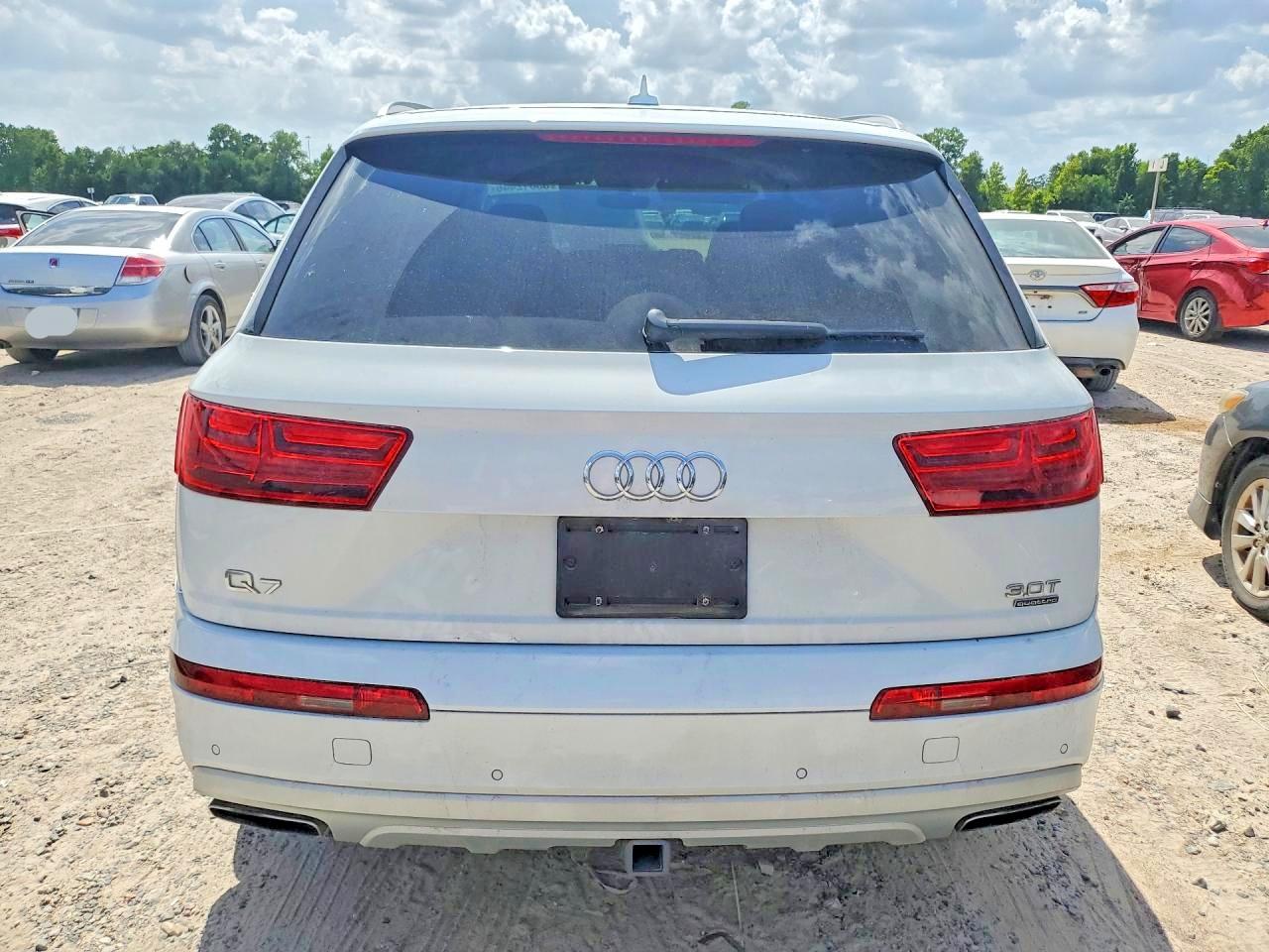 WA1LAAF79HD027362 · 2017 AUDI Q7 · 6/13