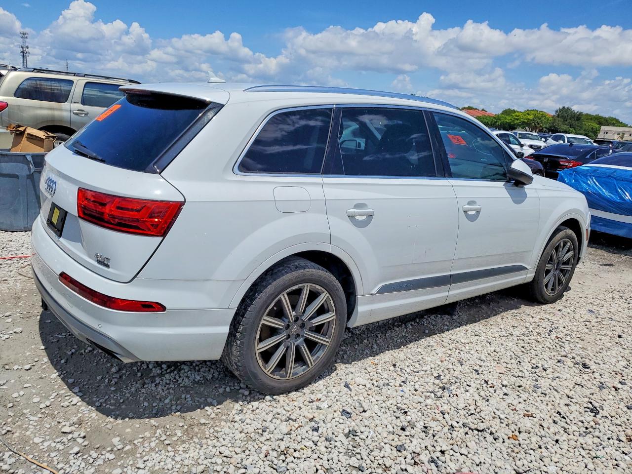 WA1LAAF79HD003482 · 2017 AUDI Q7 · 3/12