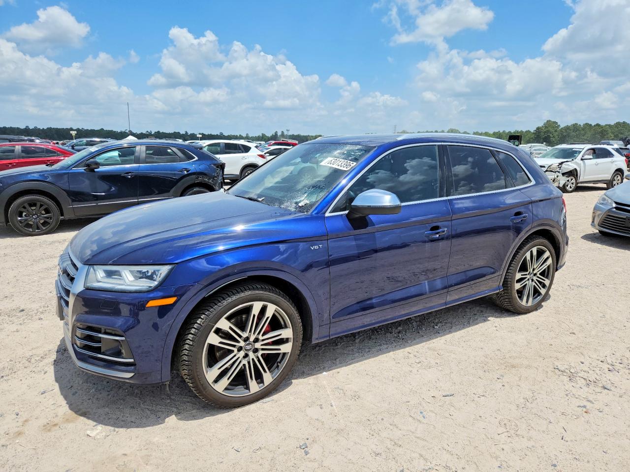 WA1C4AFY4J2088801 · 2018 AUDI SQ5