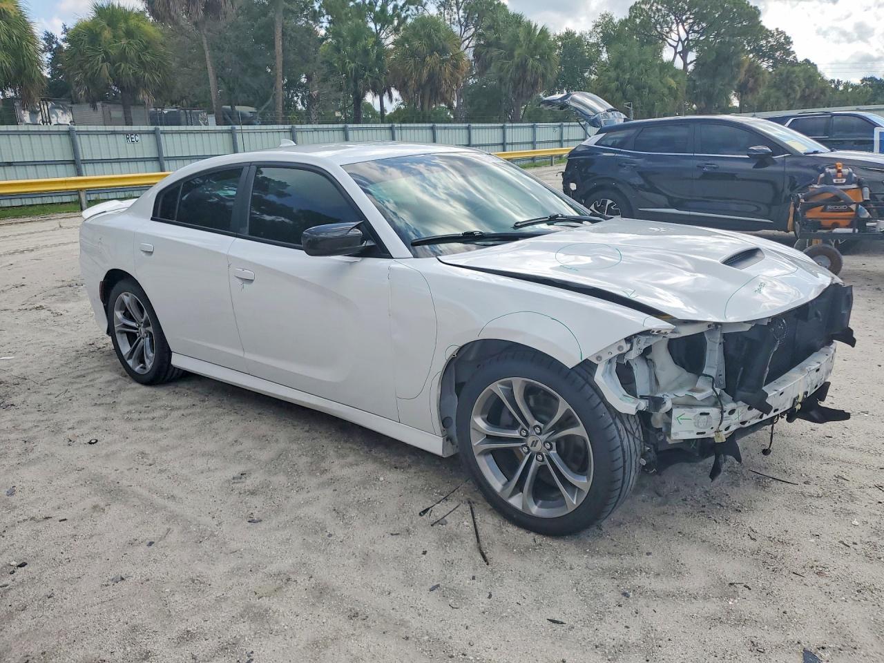 2C3CDXHG1LH101189 · 2020 DODGE CHARGER · 4/13
