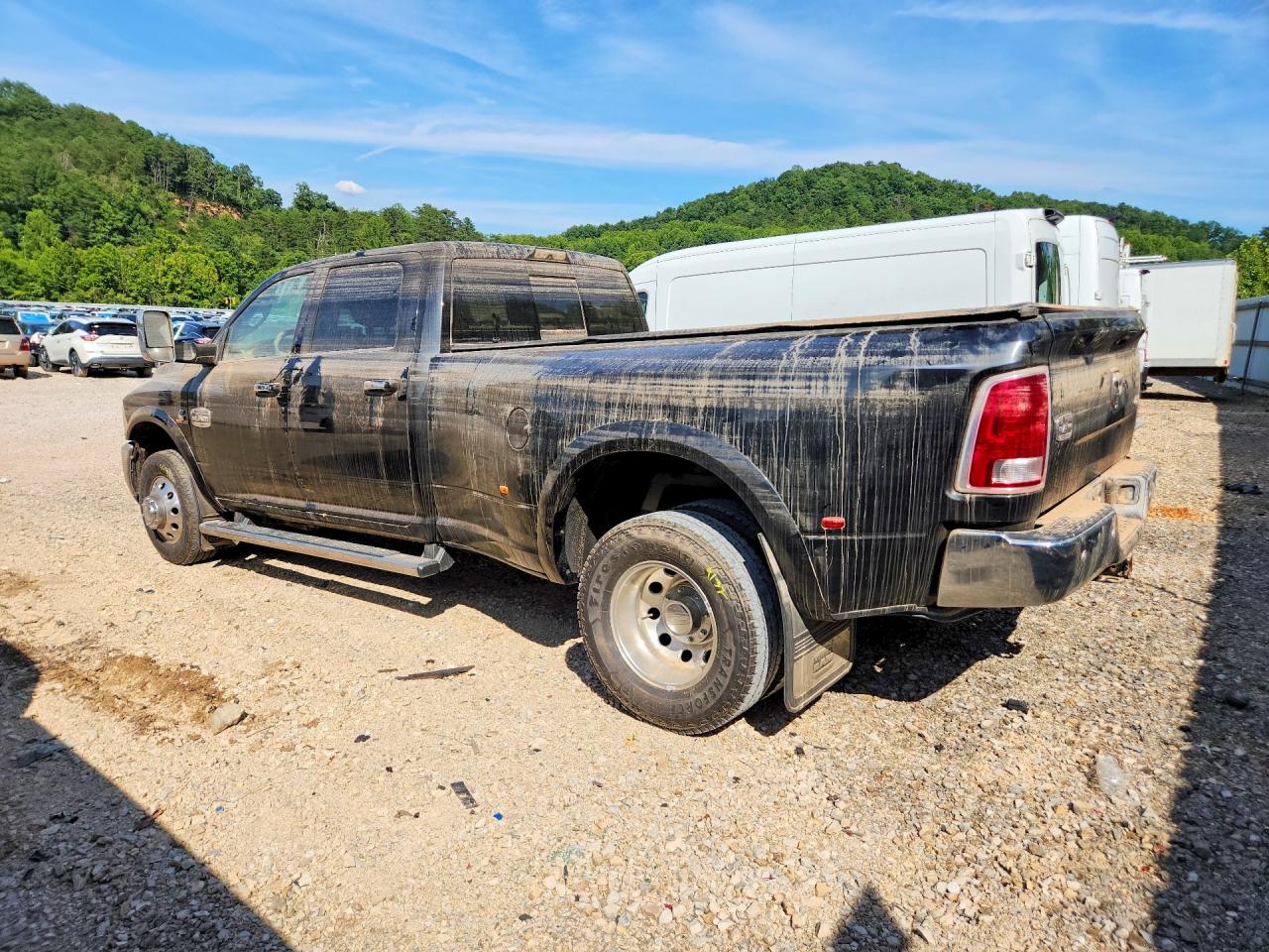 3C63RRKL1JG319748 · 2018 RAM 3500 · 2/13