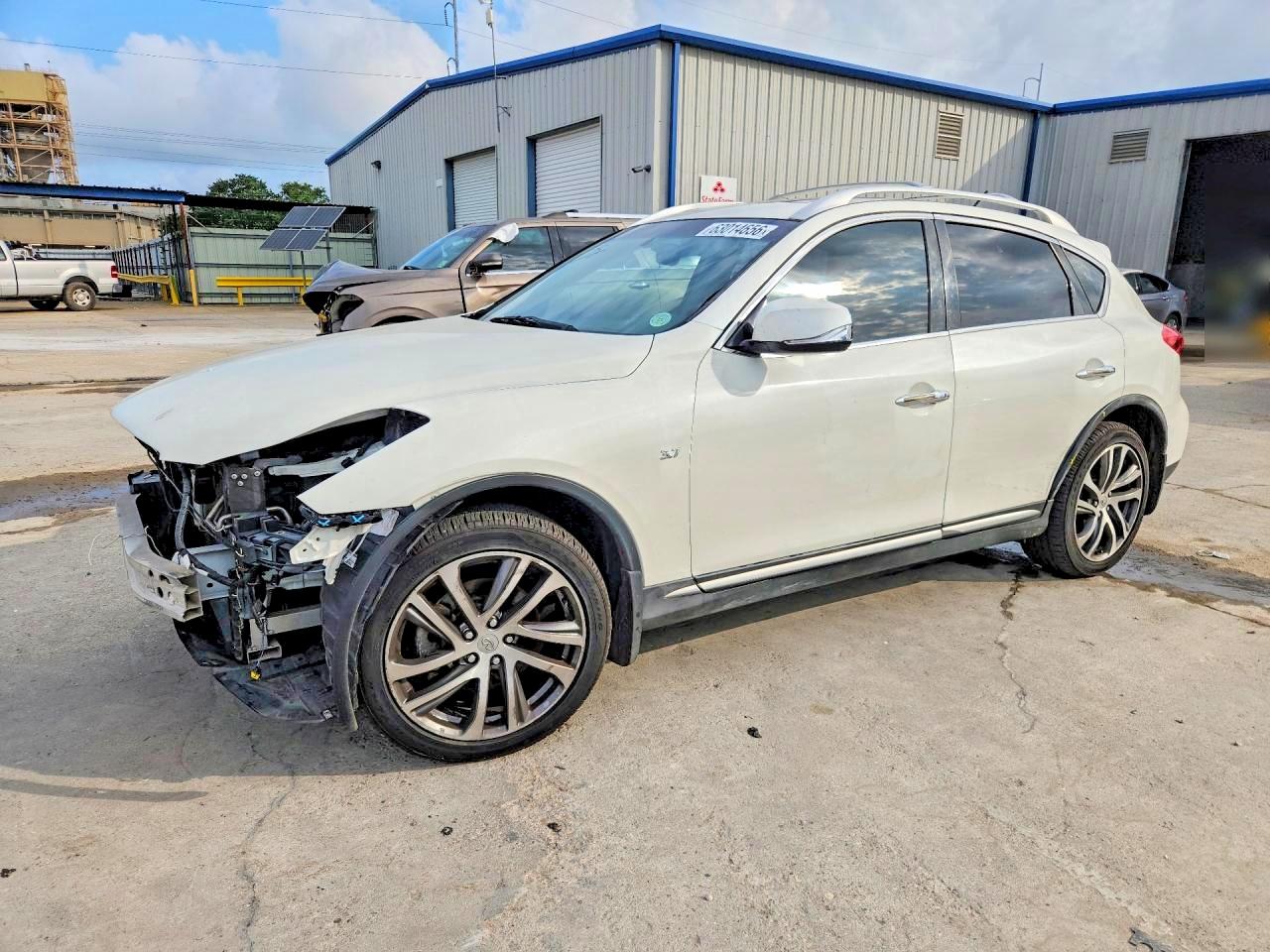 JN1BJ0RP5HM385620 · 2017 INFINITI QX50