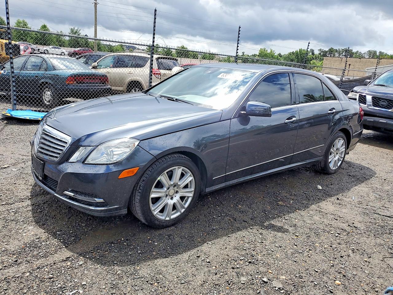 2013 MERCEDES-BENZ E