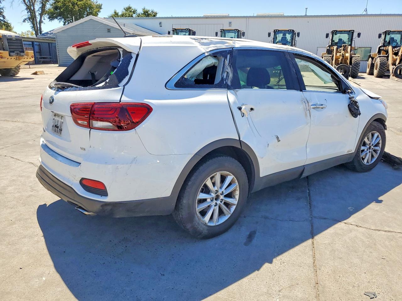 5XYPGDA55KG560959 · 2019 KIA SORENTO · 3/12