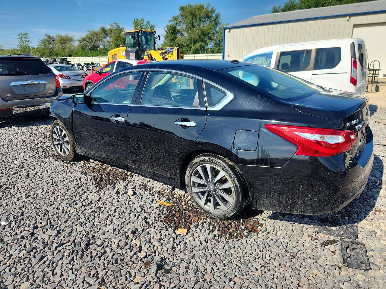 1N4AL3AP1HC112945 · 2017 NISSAN ALTIMA · 2/13