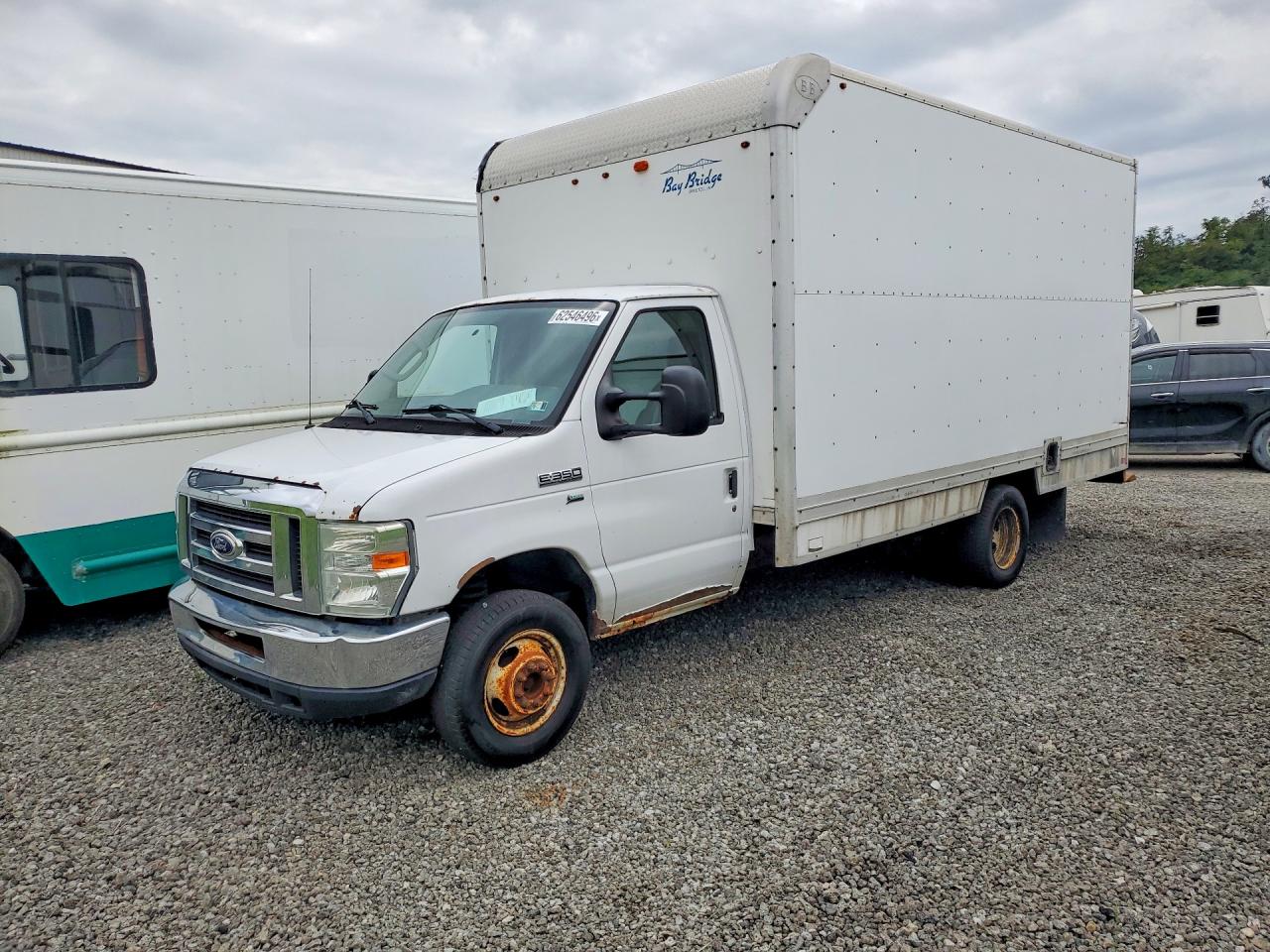 2012 FRHT - FREIGHTLINER CHASSIS