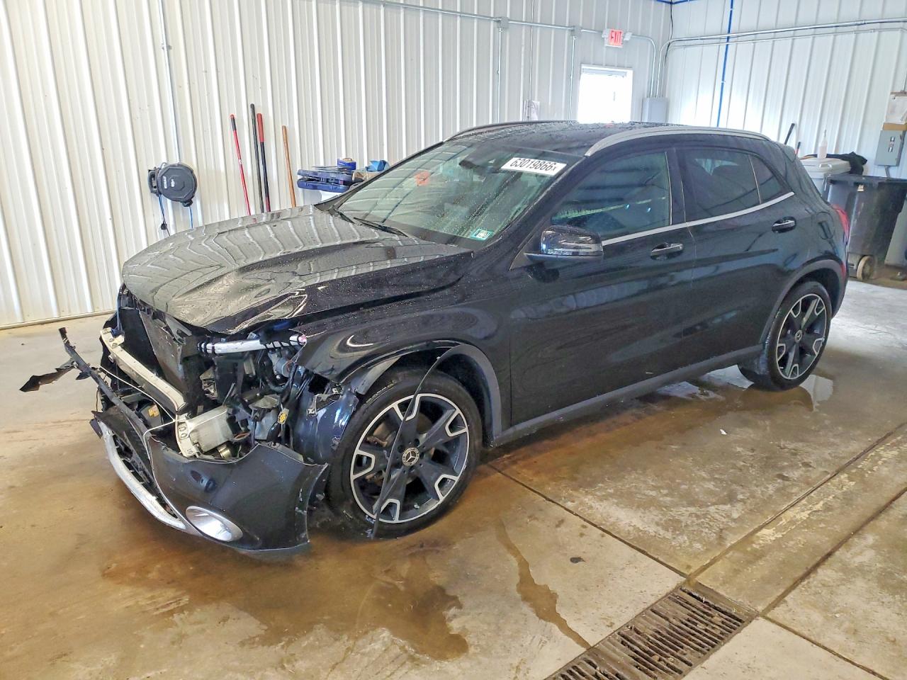 WDCTG4GB1JJ529664 · 2018 MERCEDES-BENZ GLA