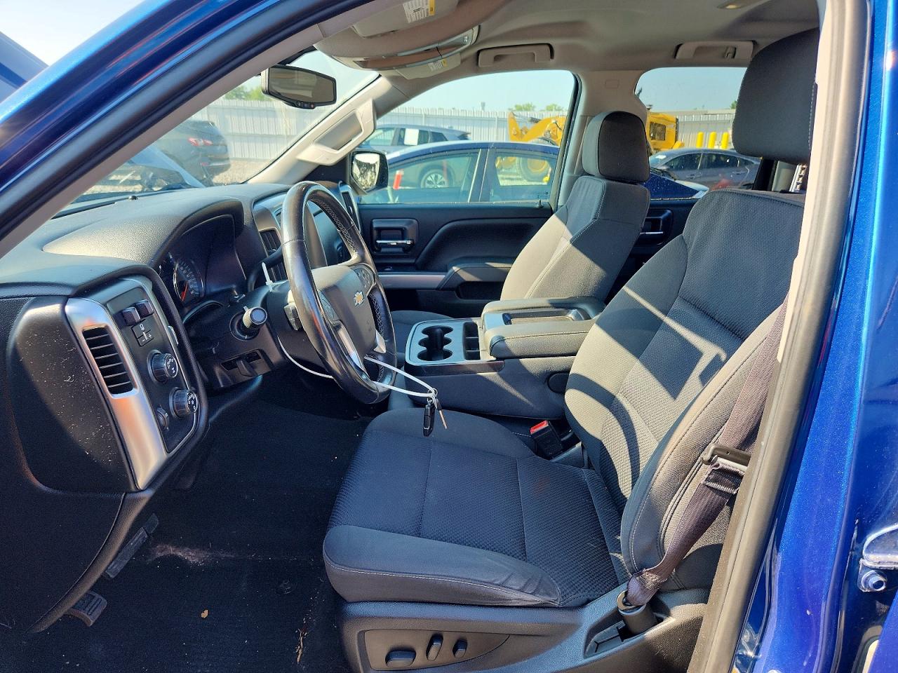 1GCVKREC1HZ396681 · 2017 CHEVROLET SILVERADO · 7/12