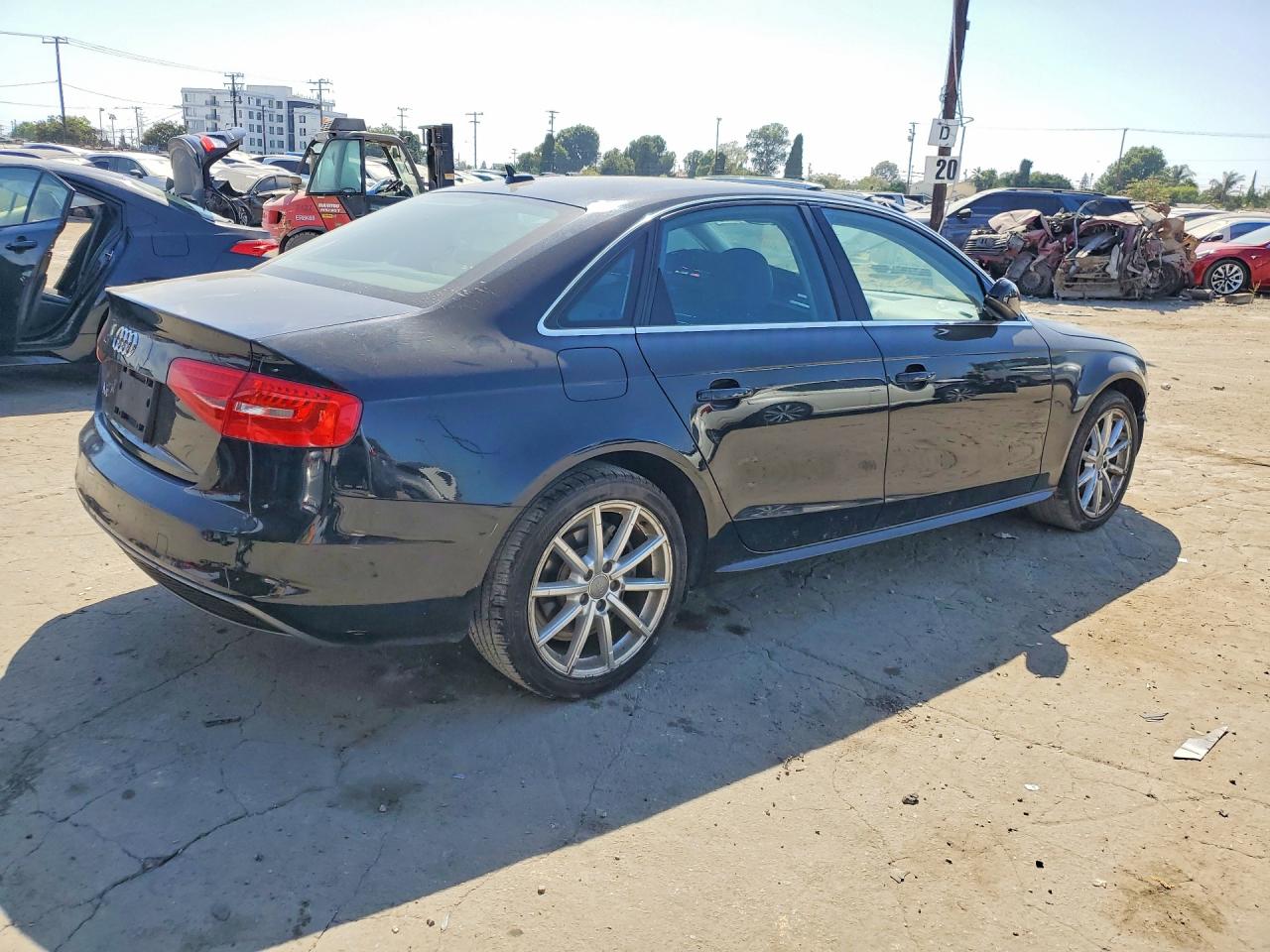 WAUAFAFL2GA004689 · 2016 AUDI A4 · 3/13