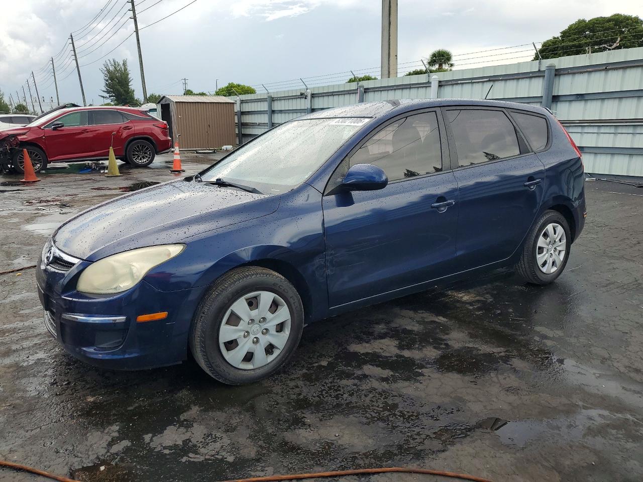 2011 HYUNDAI ELANTRA TOURING