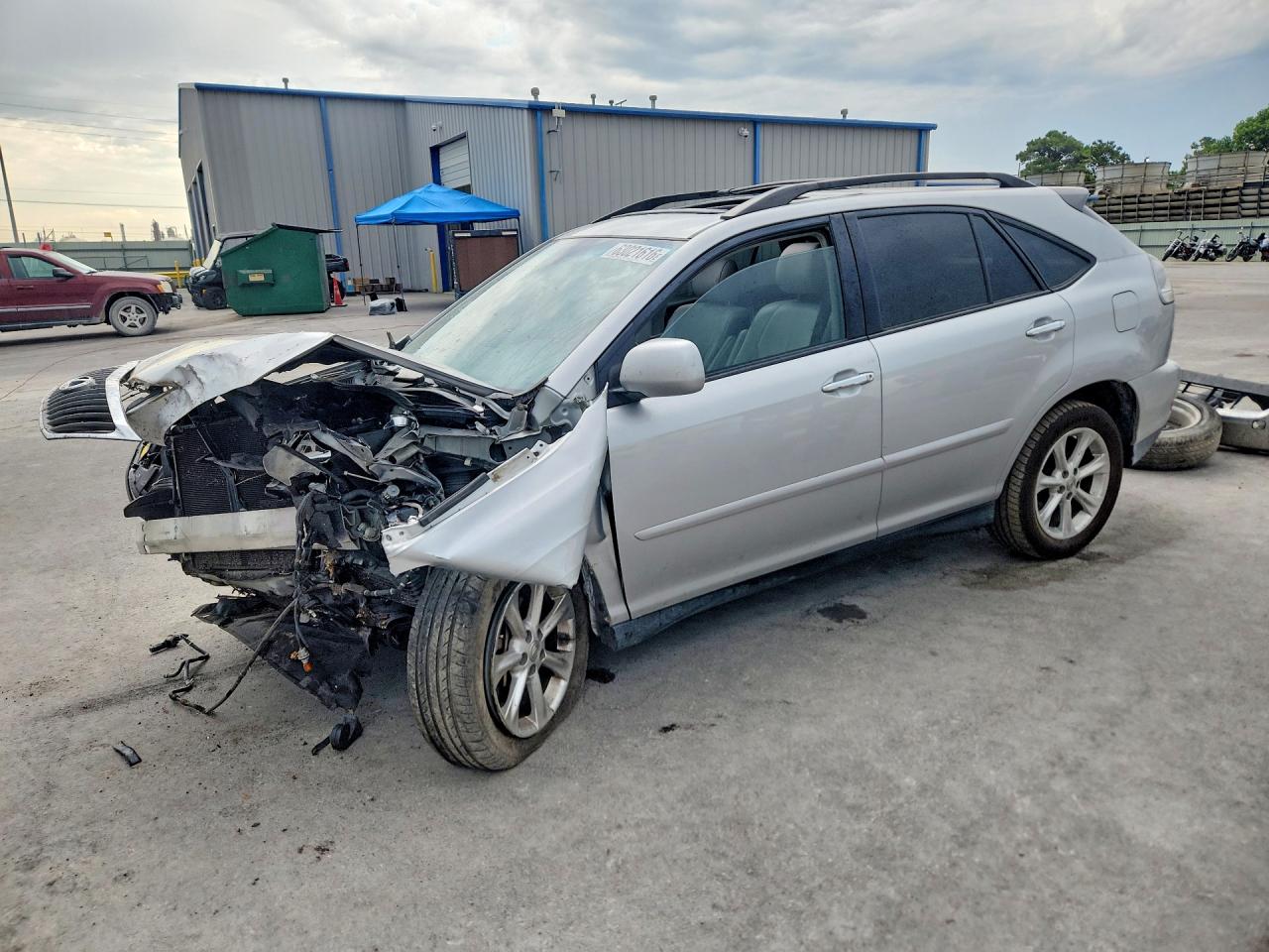 2T2GK31UX9C069630 · 2009 LEXUS RX