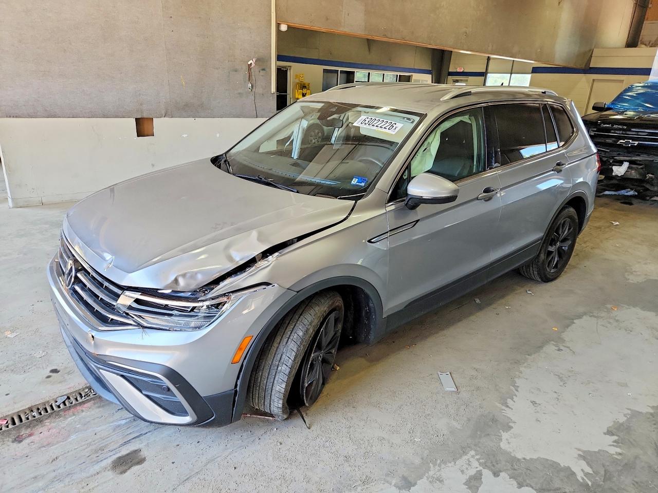 3VV2B7AX0RM036015 · 2024 VOLKSWAGEN TIGUAN