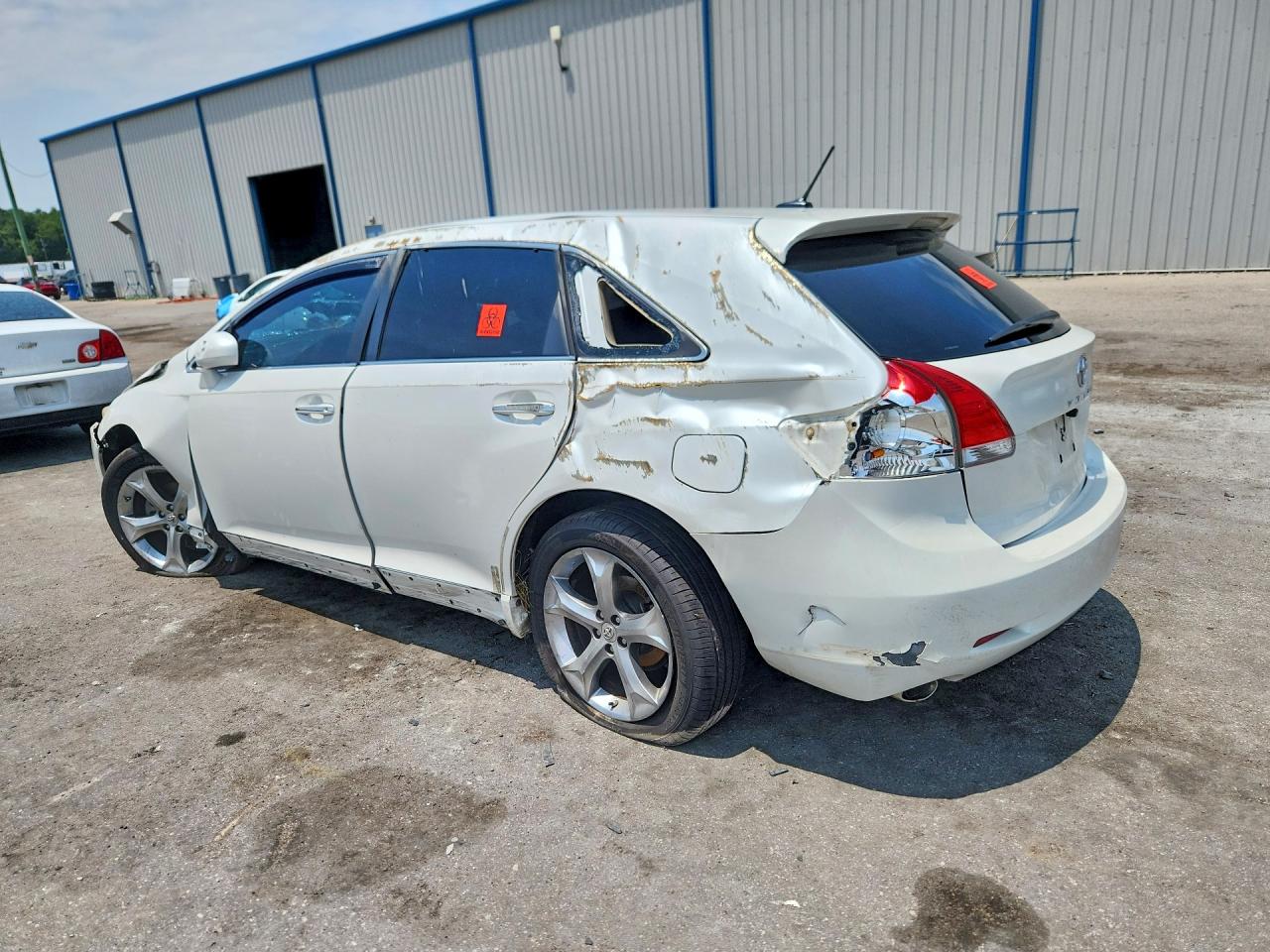 4T3ZK3BB1AU030879 · 2010 TOYOTA VENZA · 2/13