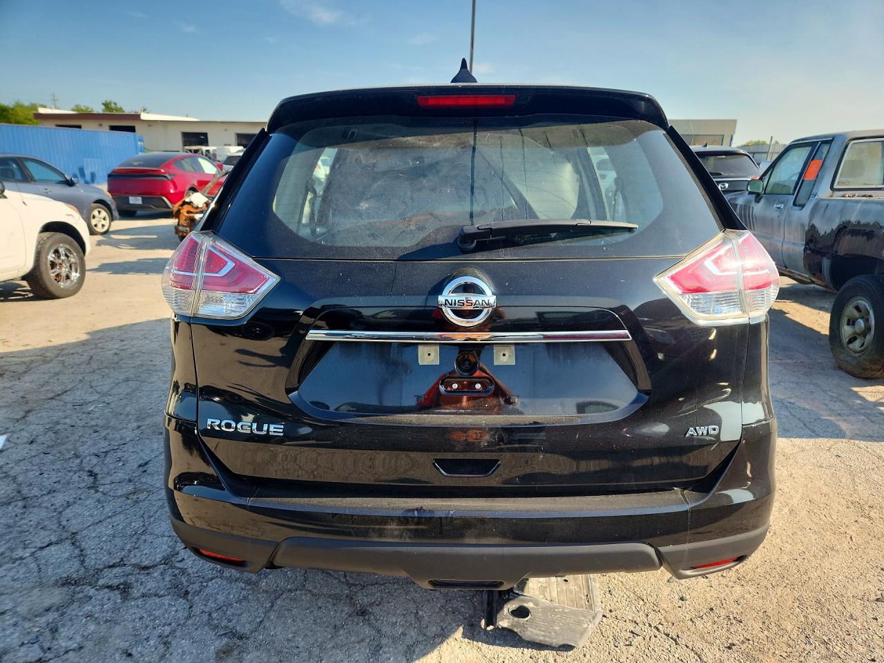 KNMAT2MV4FP534681 · 2015 NISSAN ROGUE · 6/12