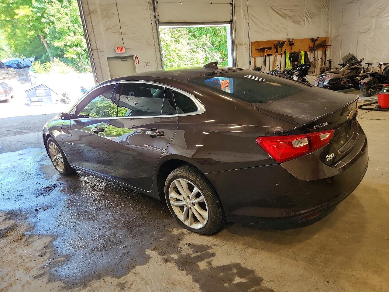 1G1ZE5ST6GF210423 · 2016 CHEVROLET MALIBU · 2/12