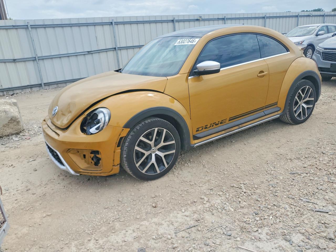 3VWS17AT1HM615816 · 2017 VOLKSWAGEN BEETLE
