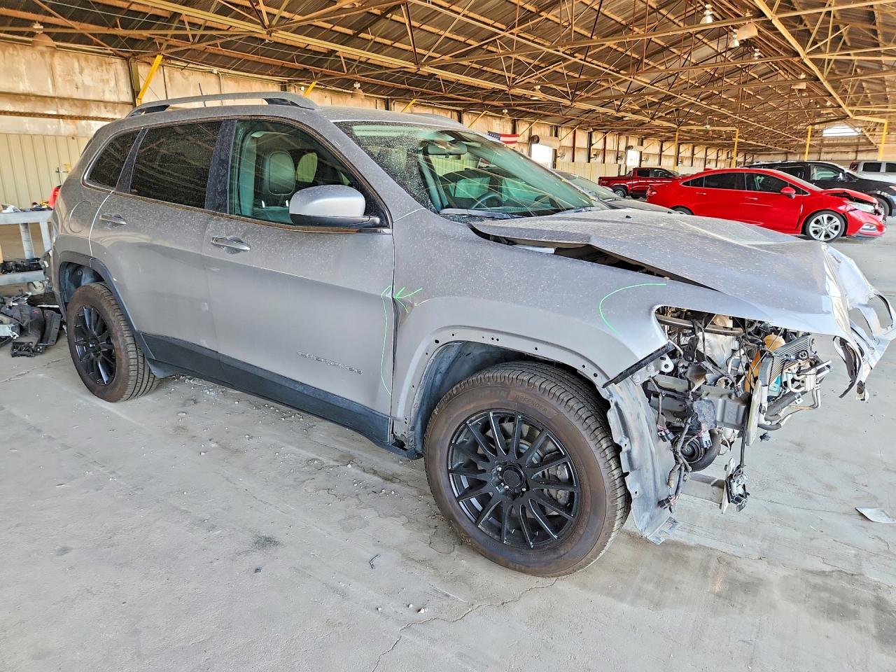 1C4PJLLB0KD202889 · 2019 JEEP CHEROKEE · 4/14