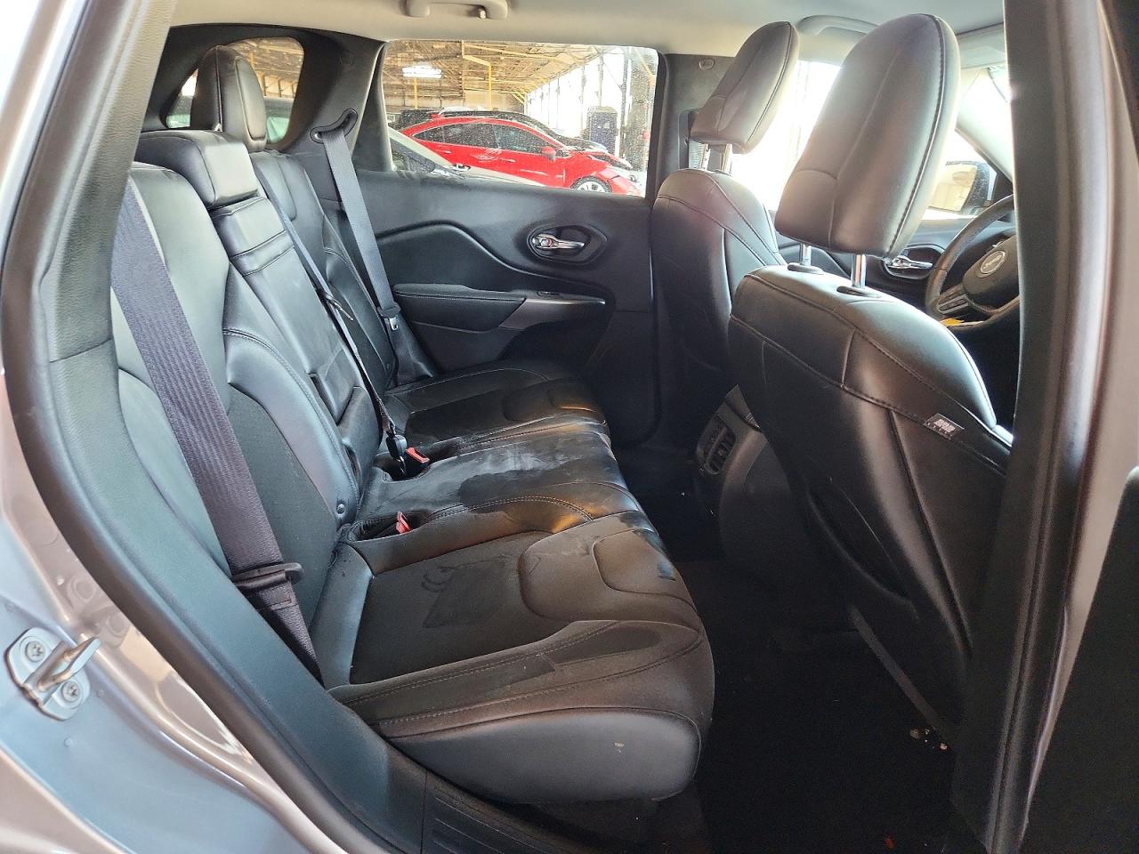 1C4PJLLB0KD202889 · 2019 JEEP CHEROKEE · 11/14