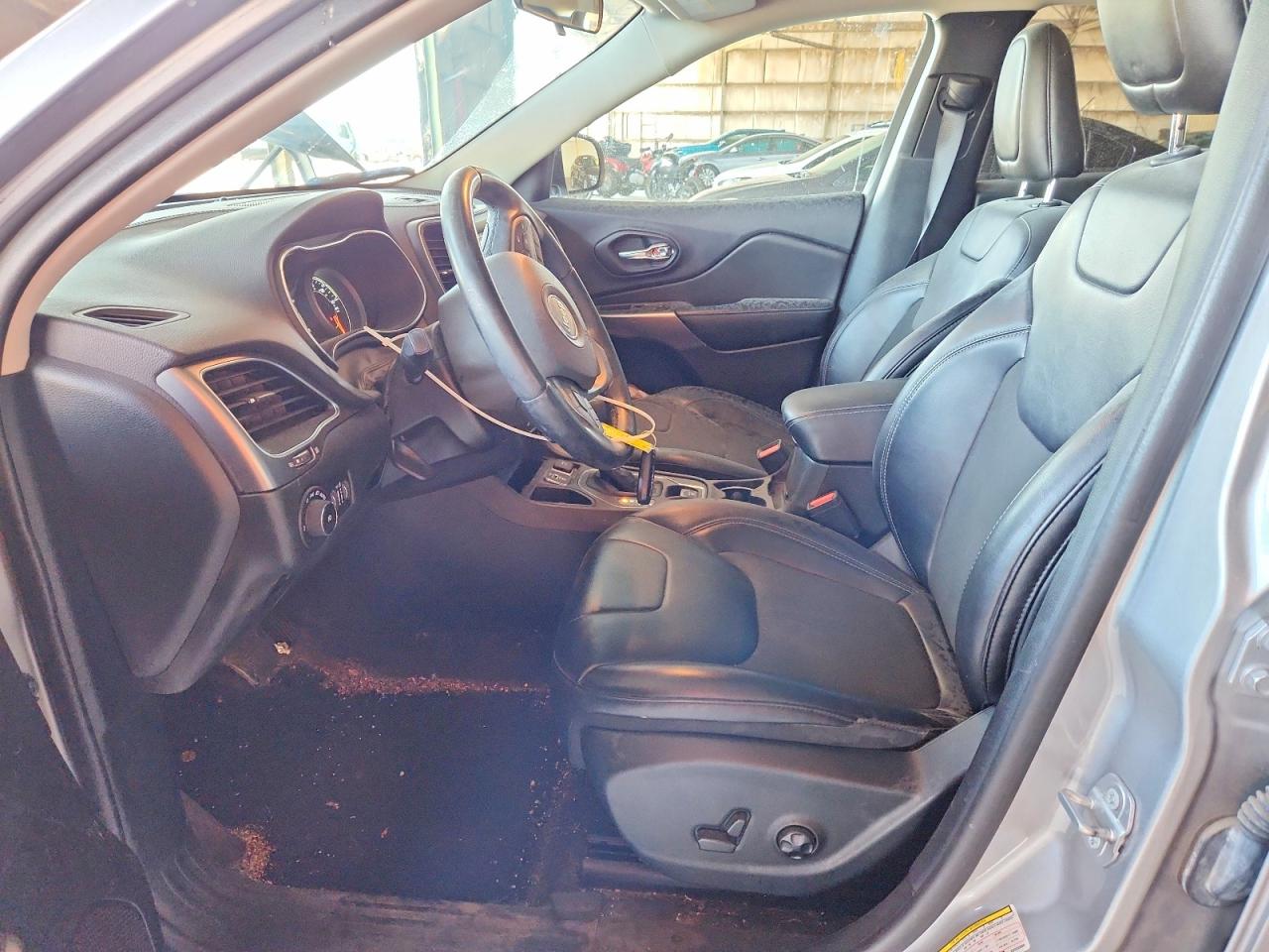 1C4PJLLB0KD202889 · 2019 JEEP CHEROKEE · 7/14