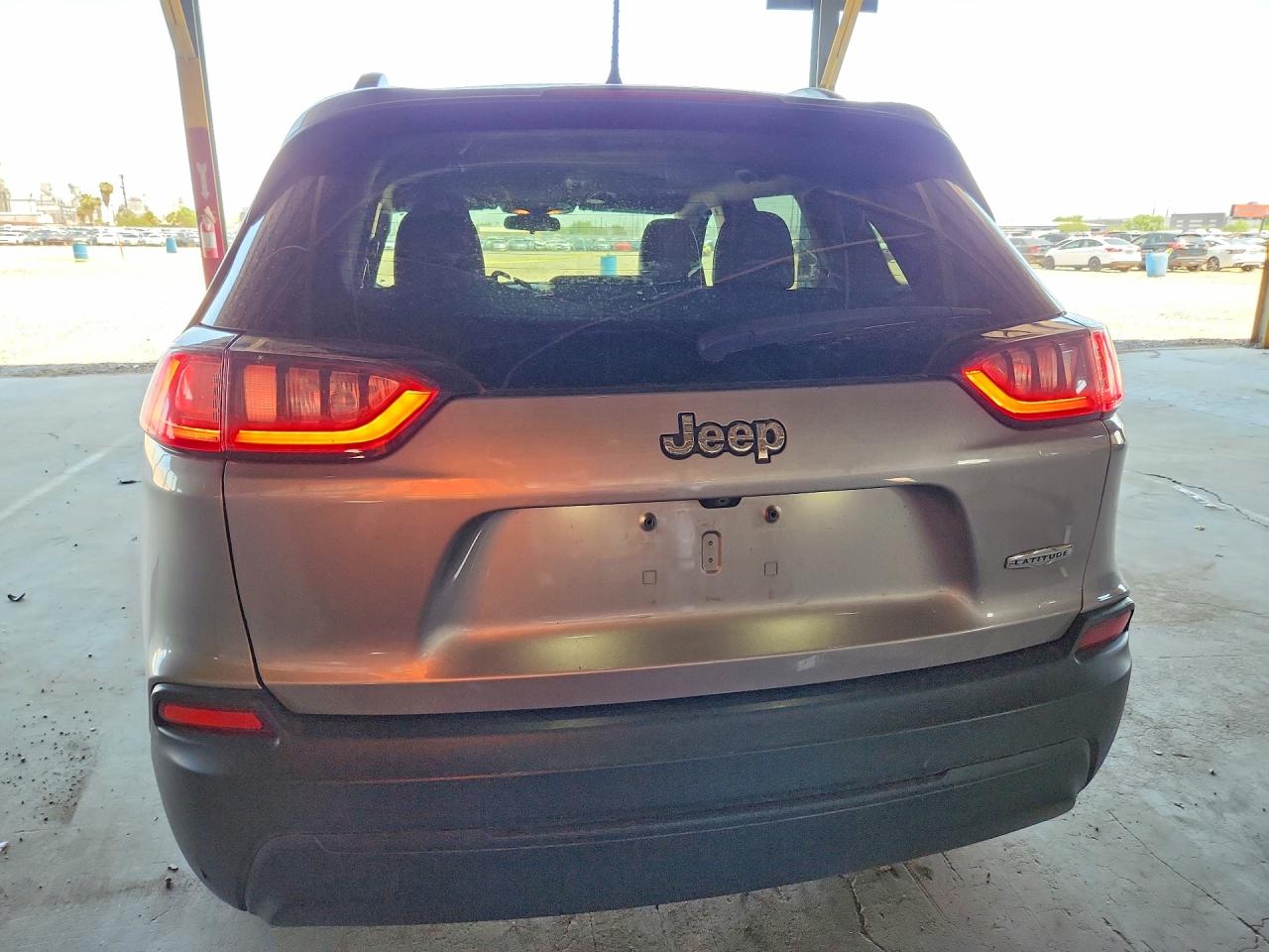 1C4PJLLB0KD202889 · 2019 JEEP CHEROKEE · 6/14