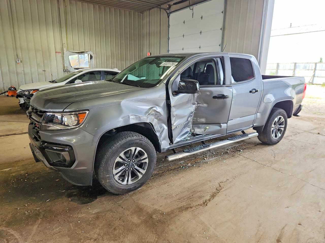 1GCGTDEN6M1102615 · 2021 CHEVROLET COLORADO