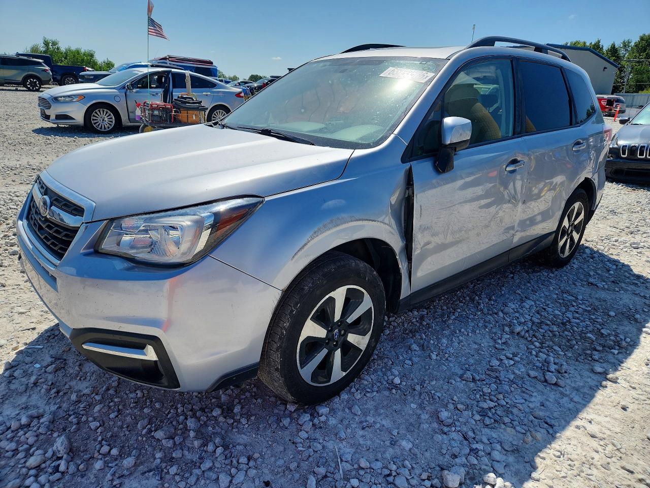JF2SJAGC3JH408721 · 2018 SUBARU FORESTER