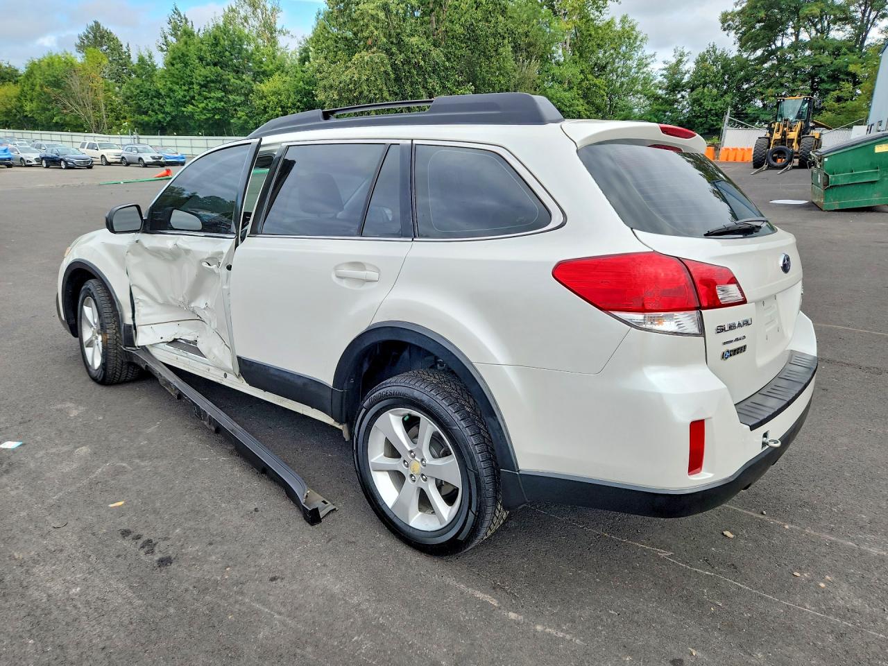 4S4BRBAC8E3262370 · 2014 SUBARU OUTBACK · 2/12