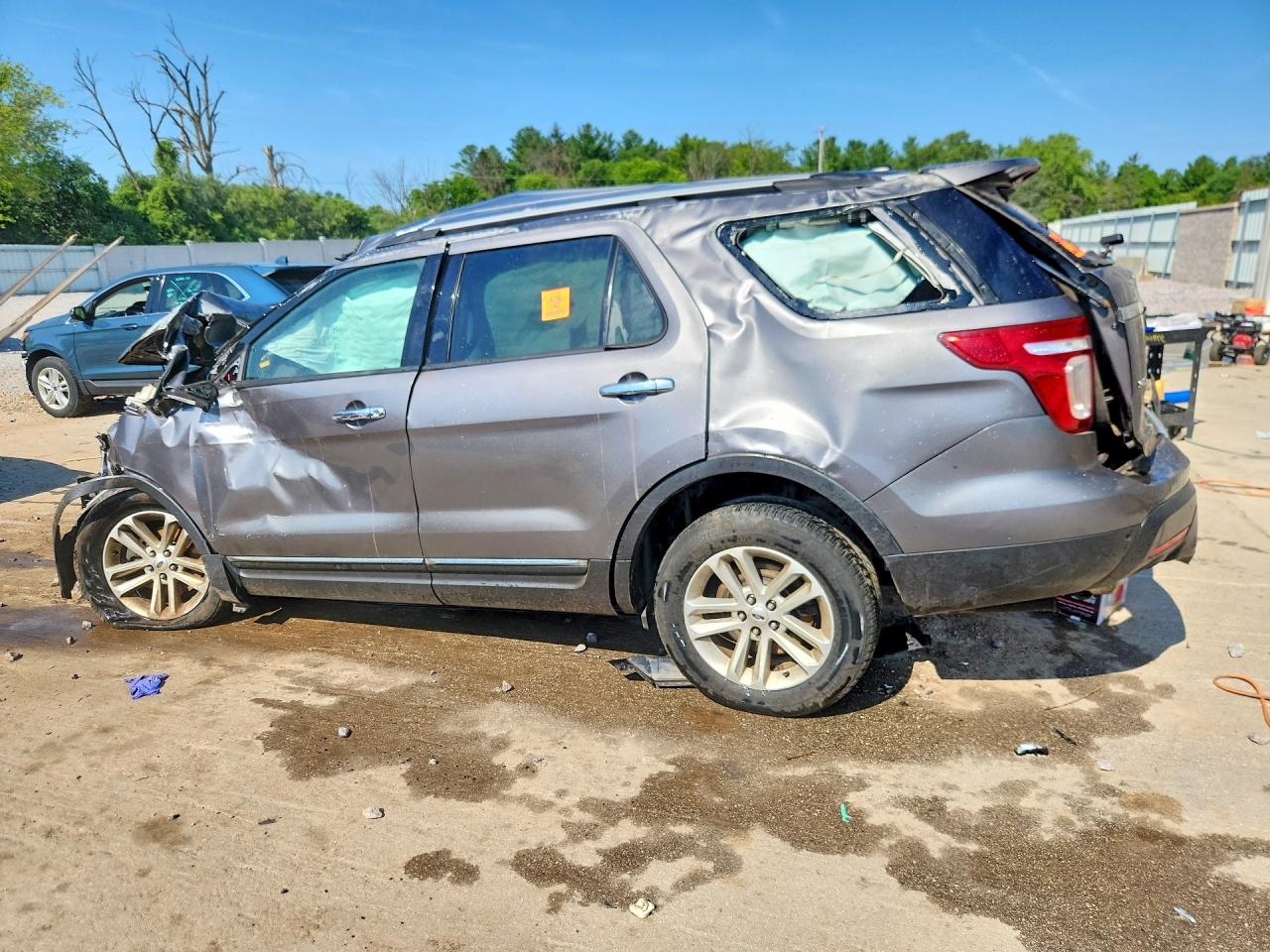 1FM5K8D80DGB05368 · 2013 FORD EXPLORER · 2/13