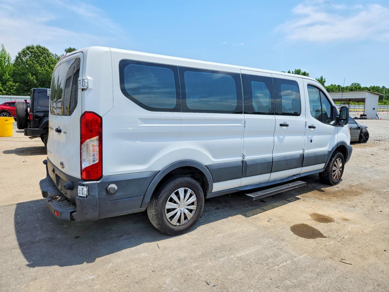 1FBZX2ZMXGKA61105 · 2016 FORD TRANSIT · 3/13