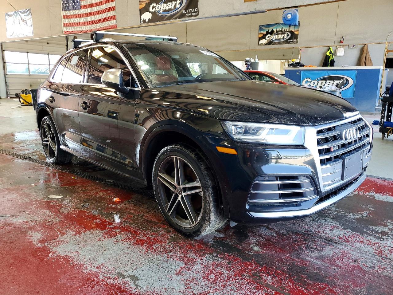 WA1A4AFY1J2053611 · 2018 AUDI SQ5 · 4/14