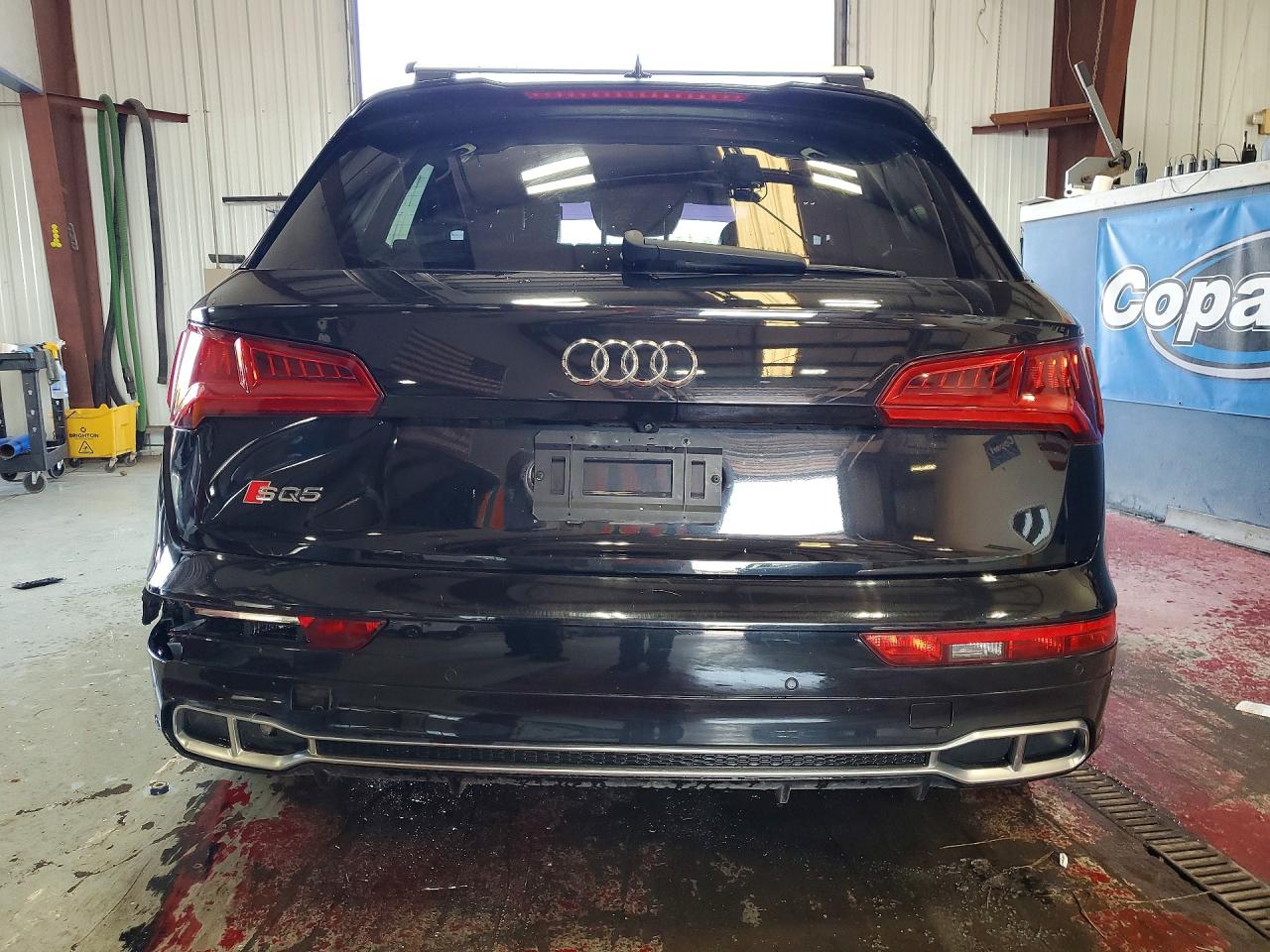 WA1A4AFY1J2053611 · 2018 AUDI SQ5 · 6/14