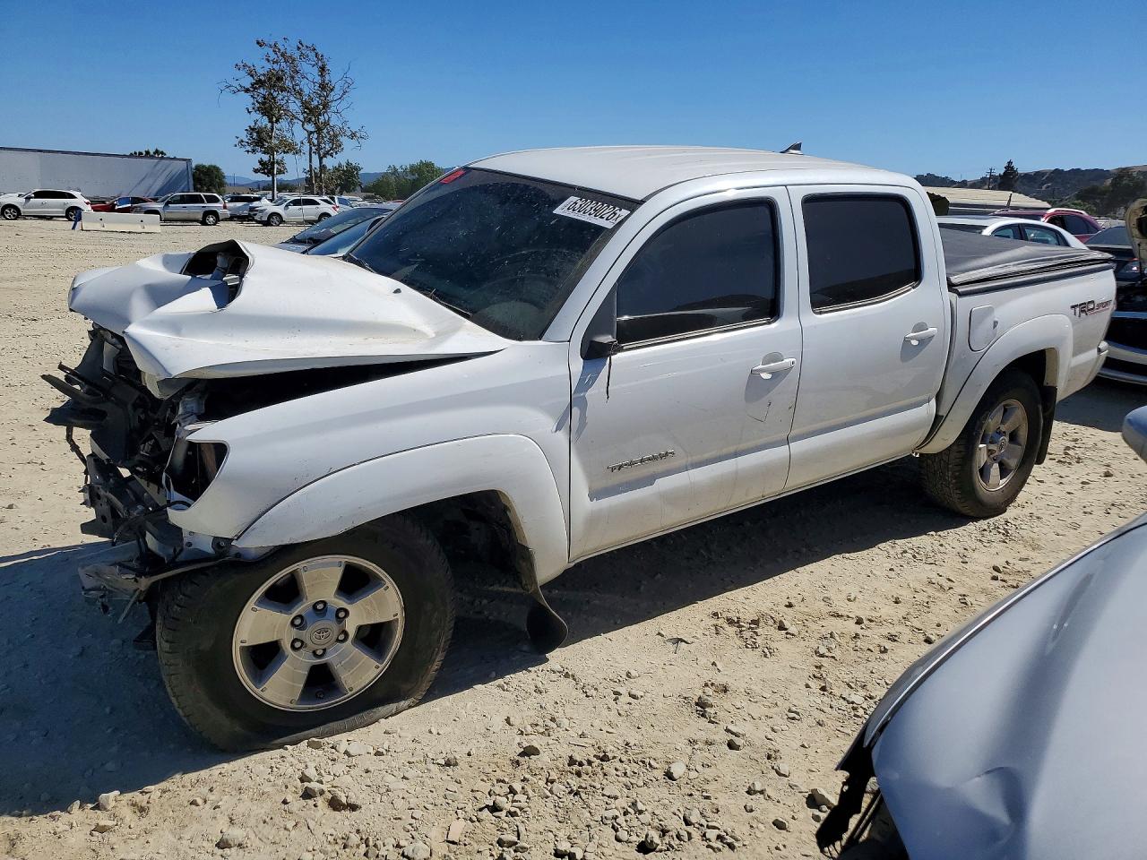 3TMJU4GN6FM185274 · 2015 TOYOTA TACOMA
