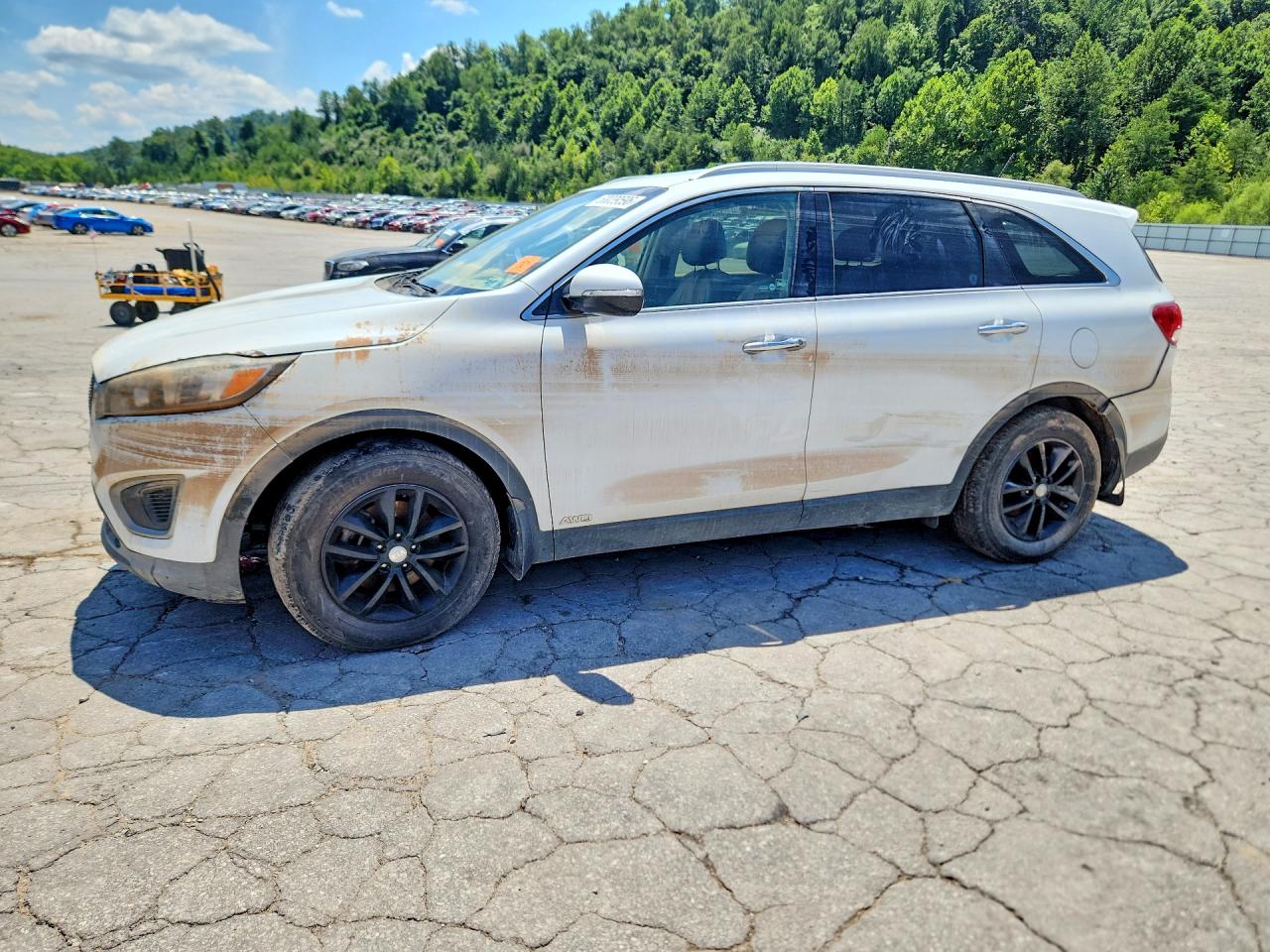 5XYPGDA33HG327475 · 2017 KIA SORENTO