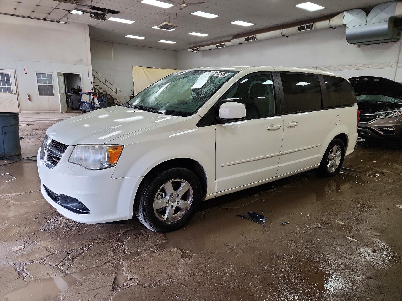 2C4RDGBG1CR268645 · 2012 DODGE GRAND CARAVAN
