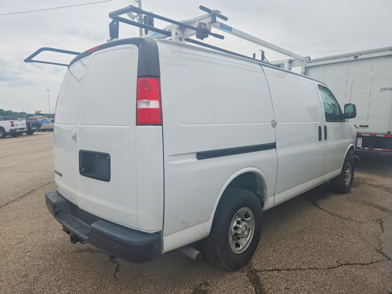 1GCZGGFP8P1186908 · 2023 CHEVROLET EXPRESS G3500 · 3/13