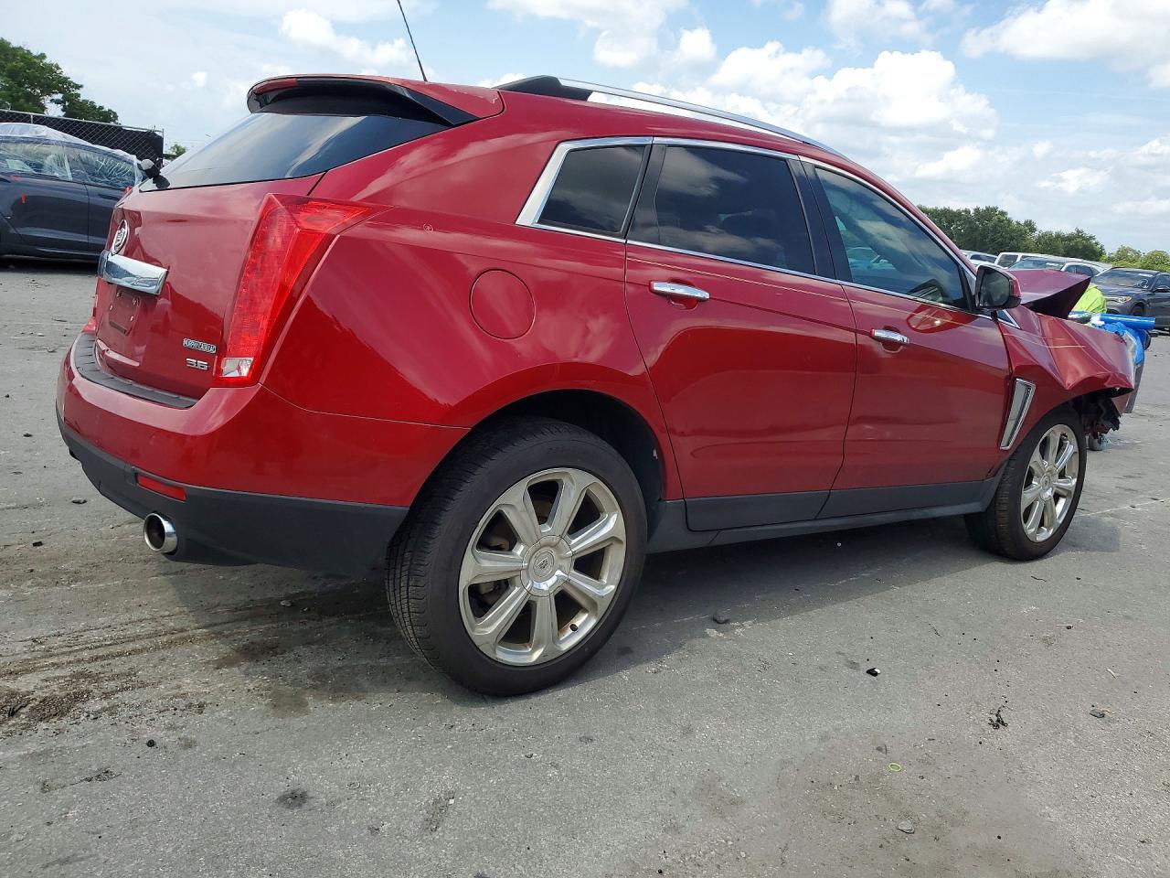 3GYFNCE36FS535541 · 2015 CADILLAC SRX · 3/13