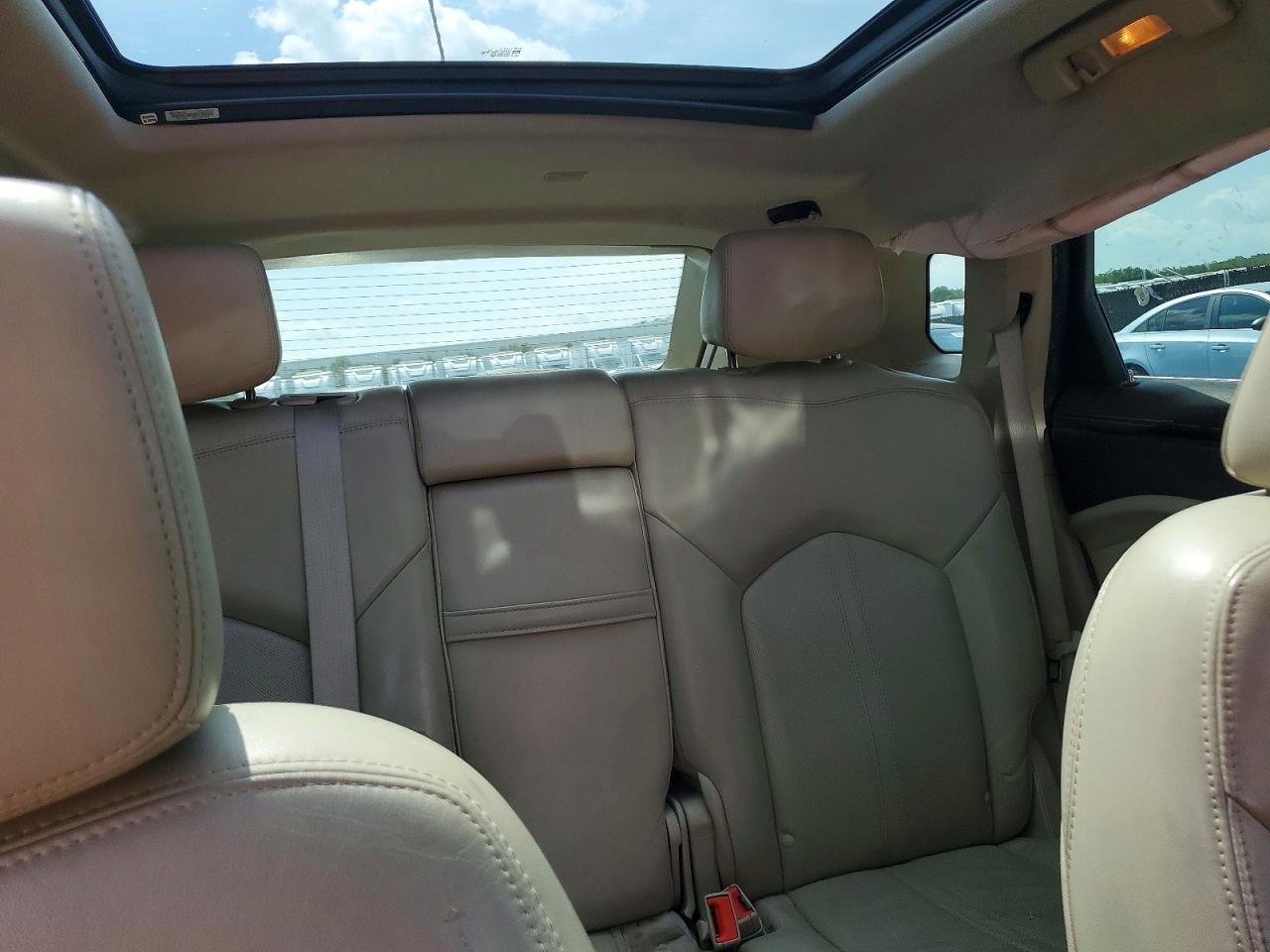3GYFNCE36FS535541 · 2015 CADILLAC SRX · 10/13