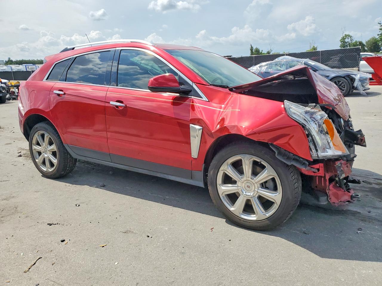3GYFNCE36FS535541 · 2015 CADILLAC SRX · 4/13