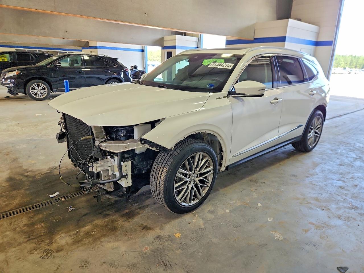 5J8YE1H83NL015877 · 2022 ACURA MDX