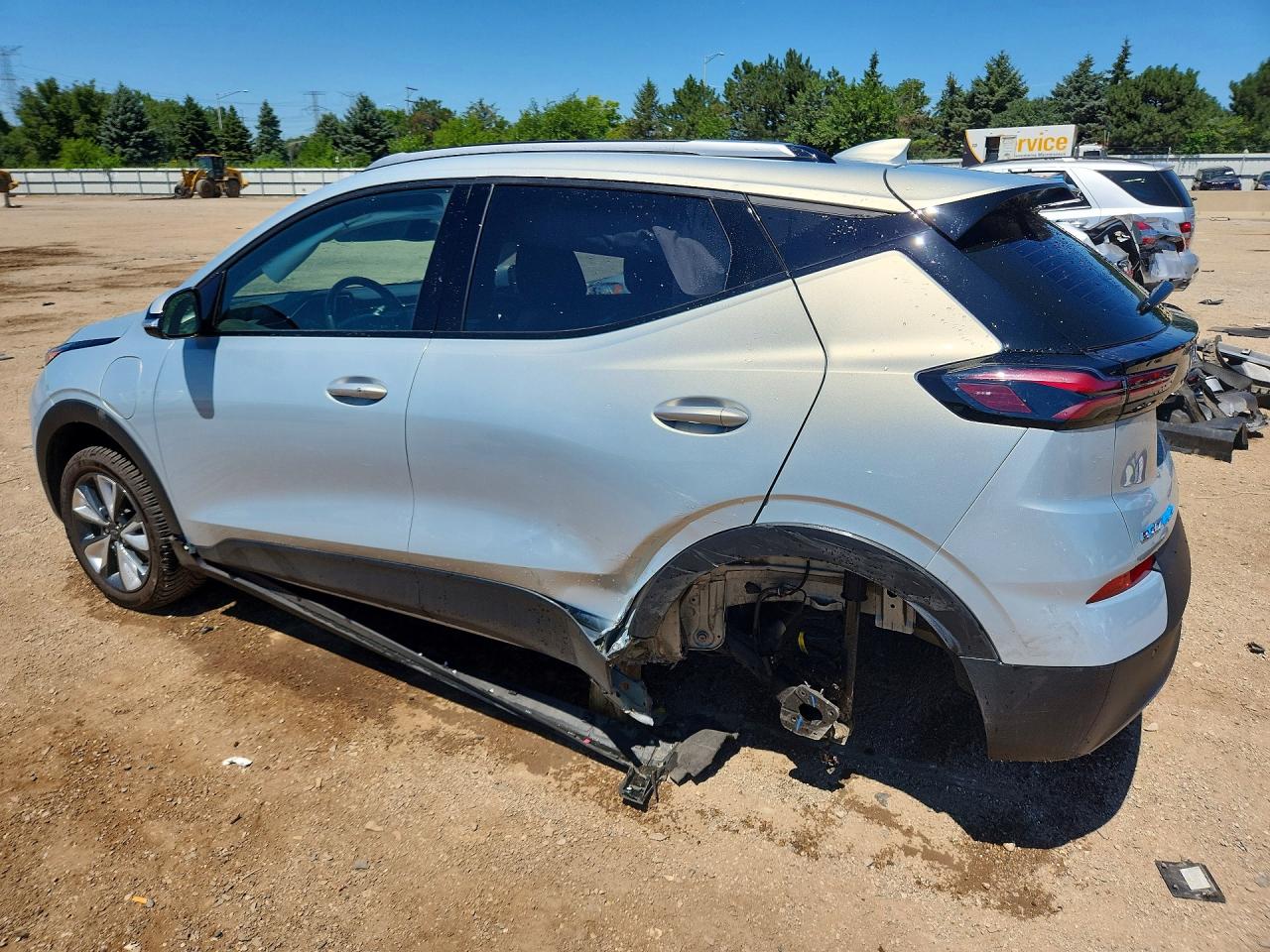 1G1FY6S04P4184681 · 2023 CHEVROLET BOLT EUV · 2/13